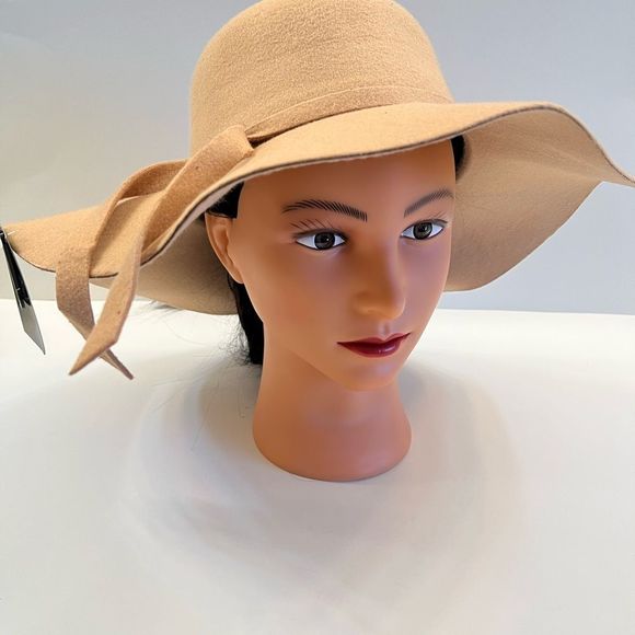 Floppy Hat- Bow Knot- NWT- Dressy Hat - Camel / Tan - NWT - Picture 3 of 9